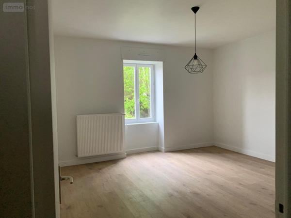 Appartement à louer à Lagnieu dans l'Ain (01150), ref : 01037-L106