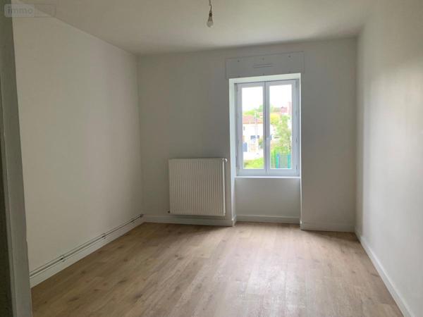 Appartement à louer à Lagnieu dans l'Ain (01150), ref : 01037-L106