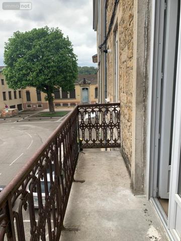 Appartement à louer à Lagnieu dans l'Ain (01150), ref : 01037-L106