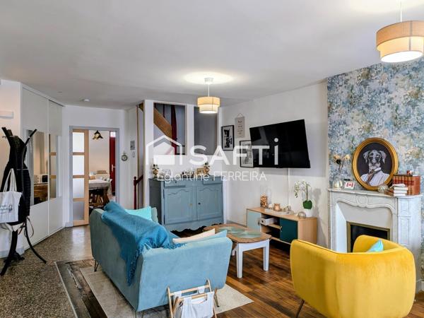 ISSOUDUN, CENTRE-VILLE, MAISON 110m² AVEC COUR ET GARAGE