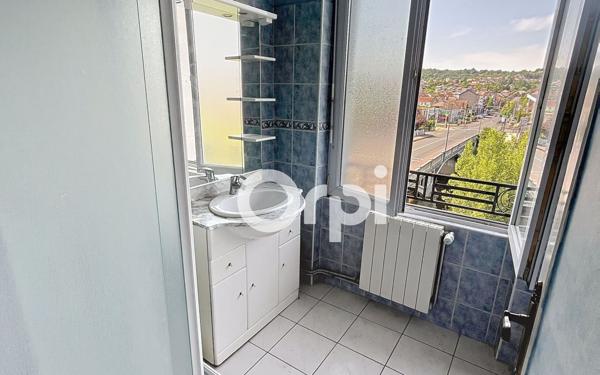 Immeuble à vendre    5 pièces •  Brive-la-Gaillarde