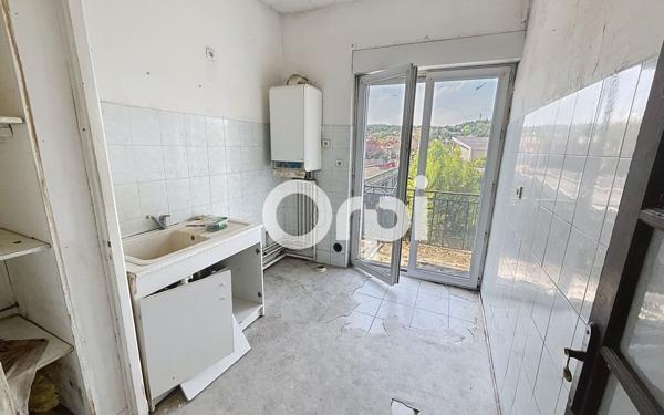 Immeuble à vendre    5 pièces •  Brive-la-Gaillarde