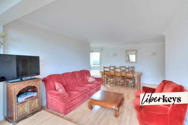 Appartement traversant 3 pièces de 65m²  | square Reliance au Chesnay