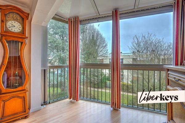 Appartement traversant 3 pièces de 65m²  | square Reliance au Chesnay