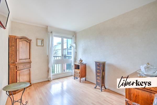 Appartement traversant 3 pièces de 65m²  | square Reliance au Chesnay