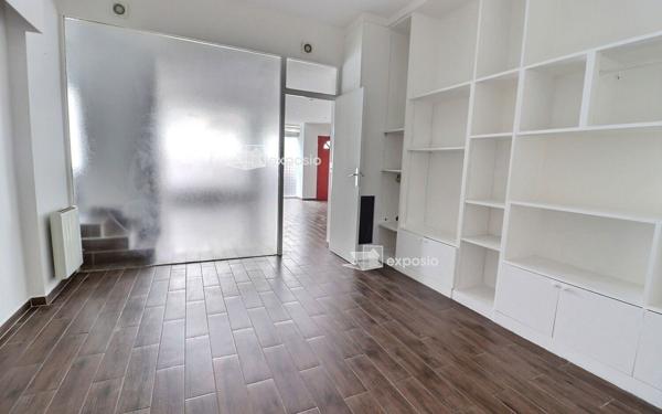 Appartement à vendre    5 pièces • 100 m2 Paris 20