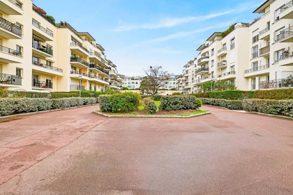 Appartement Rueil-Malmaison - PROCHE CENTRE-VILLE
