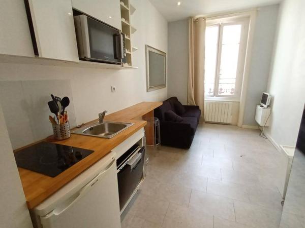 Appartement 1 pièce                                        - 69100 Villeurbanne Réf : 5540