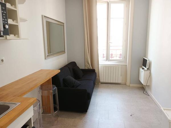 Appartement 1 pièce                                        - 69100 Villeurbanne Réf : 5540