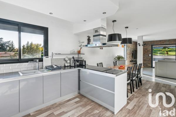 Maison à vendre 5 pièces 282 m² Bassens