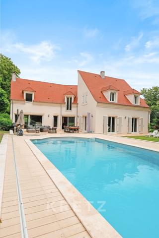 Île de la Loge — Villa d’architecte en bord de Seine avec piscine et vues panoramiques