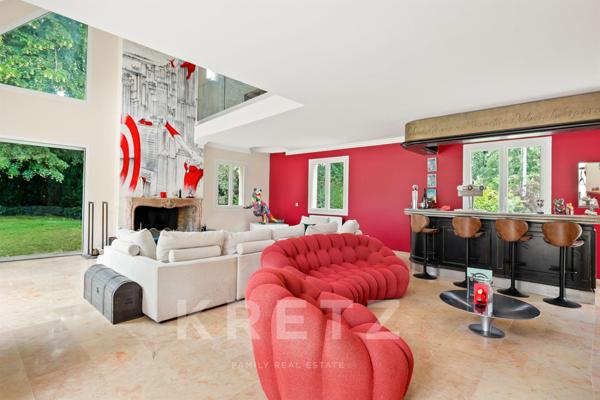 Île de la Loge — Villa d’architecte en bord de Seine avec piscine et vues panoramiques
