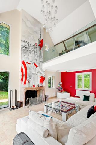 Île de la Loge — Villa d’architecte en bord de Seine avec piscine et vues panoramiques