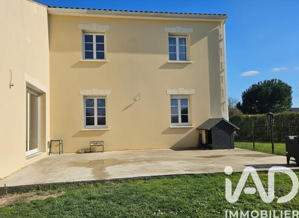 Maison à vendre 10 pièces 186,04 m² Cierzac