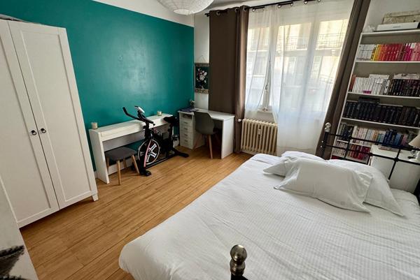ANNECY - rue de la paix, appartement 4 pièces avec balcon et ascenseur - ANNECY