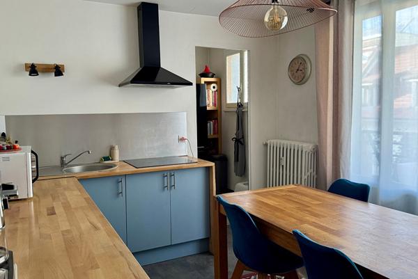 ANNECY - rue de la paix, appartement 4 pièces avec balcon et ascenseur - ANNECY