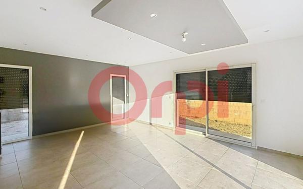 Maison à vendre    4 pièces •  Pia