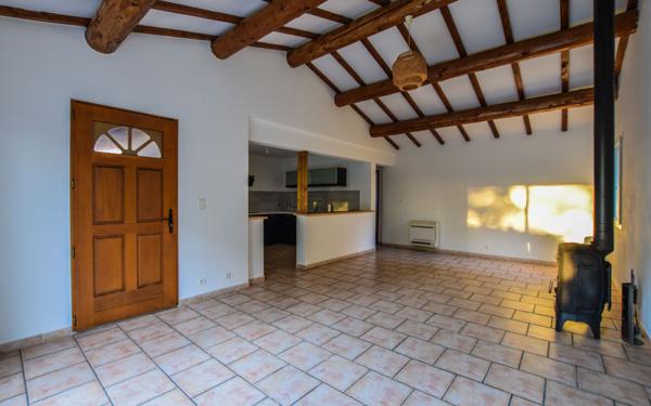 Maison à louer    5 pièces •  Rochefort-du-Gard