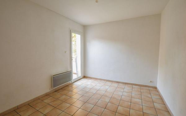 Maison à louer    5 pièces •  Rochefort-du-Gard