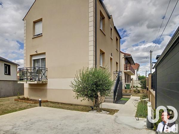 Maison à vendre 5 pièces 91 m² Villeneuve-le-Roi