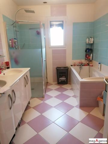 Maison à CHAILLES, 41120 - 6 pièces 166m²