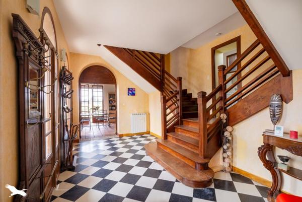 Maison à vendre |  Saint-Sauveur |  5 pièces | 170 m²
