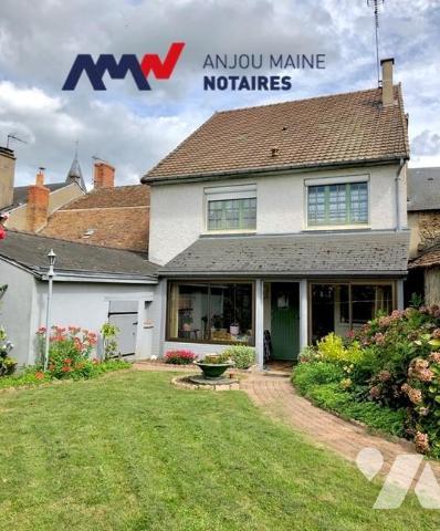 VILLAINES SOUS MALICORNE : MAISON de bourg avec garage et jardin