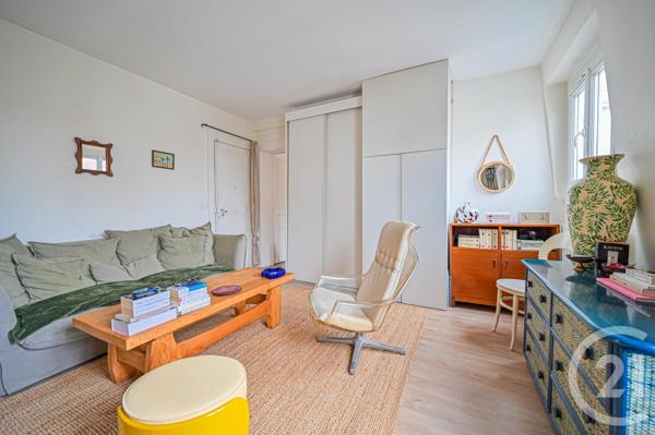 Appartement F2 à vendre  2 pièces - 32,43 m2 PARIS - 75011