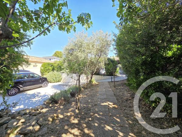 Maison à vendre  5 pièces - 142 m 2   PLAN DE CUQUES  - 13