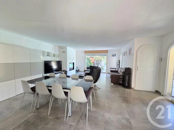 Maison à vendre  5 pièces - 142 m 2   PLAN DE CUQUES  - 13