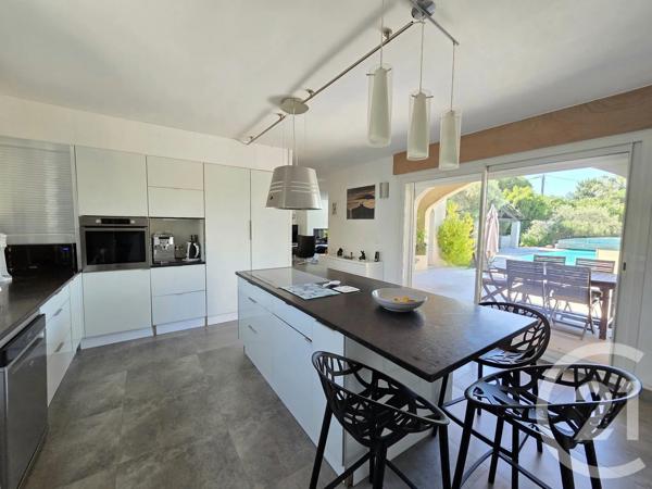 Maison à vendre  5 pièces - 142 m 2   PLAN DE CUQUES  - 13