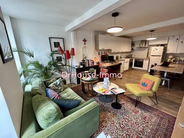 Appartement à louer 3 pièces de 62 m²