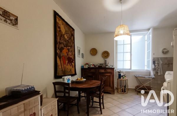 Maison à vendre 5 pièces 138 m² Saint Aulaye-Puymangou