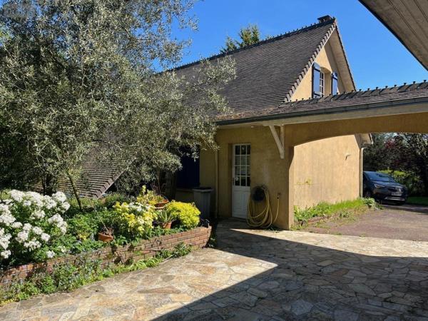 Maison à vendre à Saint-Symphorien-le-Valois dans la Manche (50250), ref : 50110-765