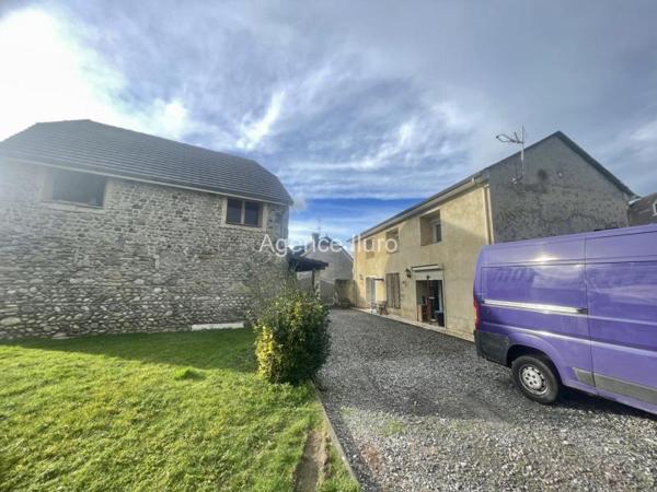Maison - Entre oloron et pau - Réf.:205376 MAISON BEARNAISE AVEC SA DEPENDANCE ENTRE OLORON ET PAU -