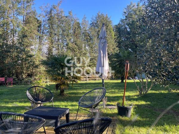 Maison 5 pièce(s) 144 m2 sur un terrain de 2278m² à Moret-sur-loing