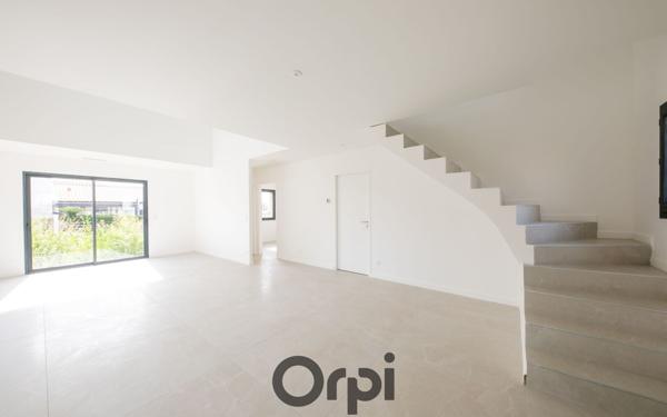 Maison à vendre    3 pièces • 105 m2 Cabestany