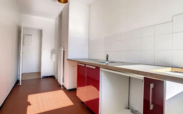 Appartement à louer    2 pièces • 51,67 m2 Joinville-le-Pont