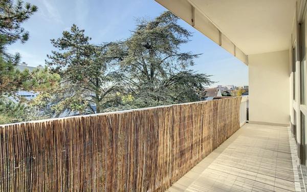 Appartement à louer    2 pièces • 51,67 m2 Joinville-le-Pont