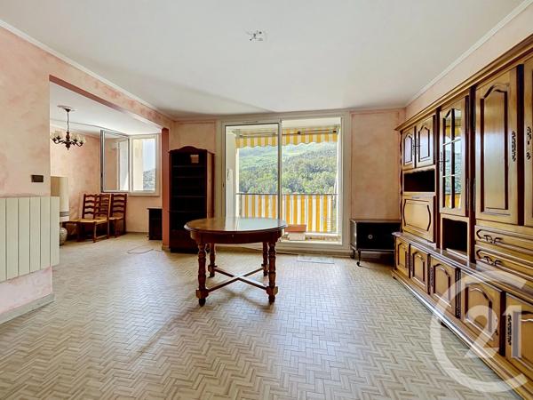 Appartement F5 à vendre  5 pièces - 91,80 m 2   CARROS  - 06