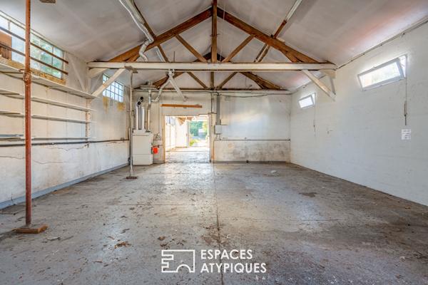 Atelier Loft de 180 m² avec permis d’agrandissement purgé à Rueil-Malmaison