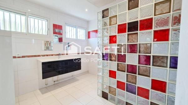 T8 au calme, plain pied, piscine, garage de 90m²