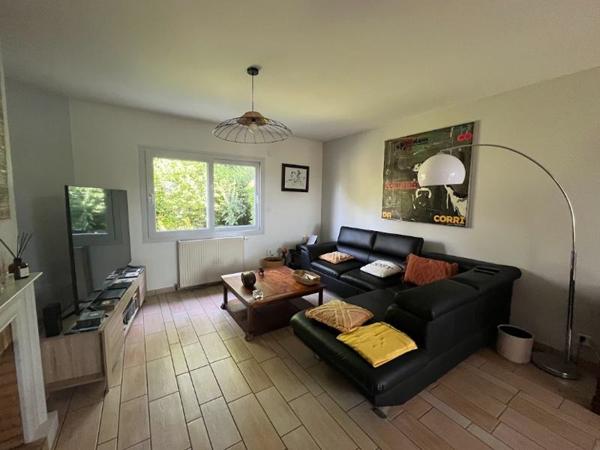 Maison à vendre 276 120 € Brive-la-Gaillarde 5 p 122 m² DPE D