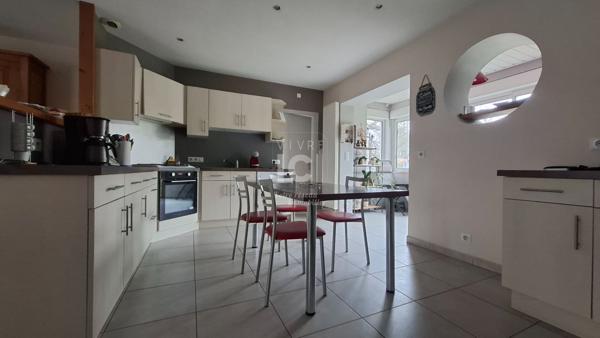 Maison Chaumes En Retz 4 pièce(s) 117 m2