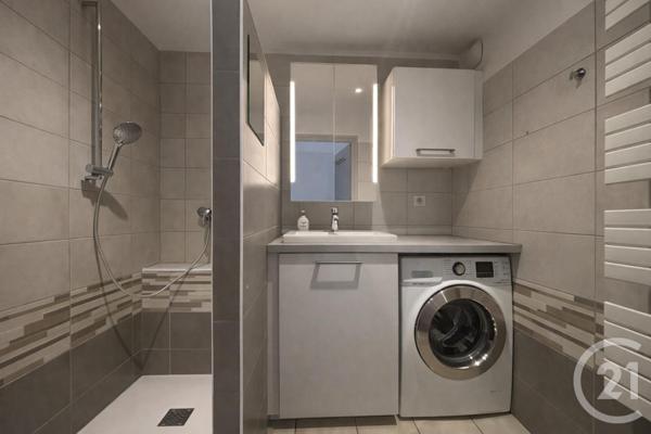 Appartement F3 à vendre  3 pièces - 67,88 m2 AIX LES BAINS - 73