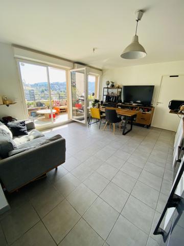 Marseille (13011) Grand appartement à vendre avec 2 pièces à Marseille 11
