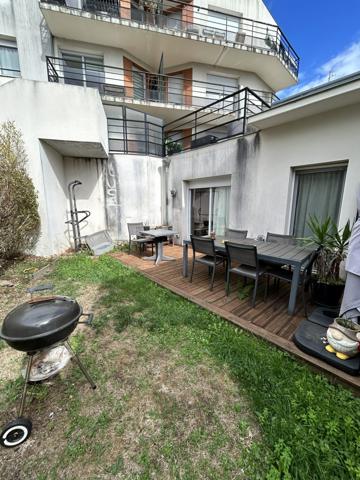Bel appartement dans une résidence arborée