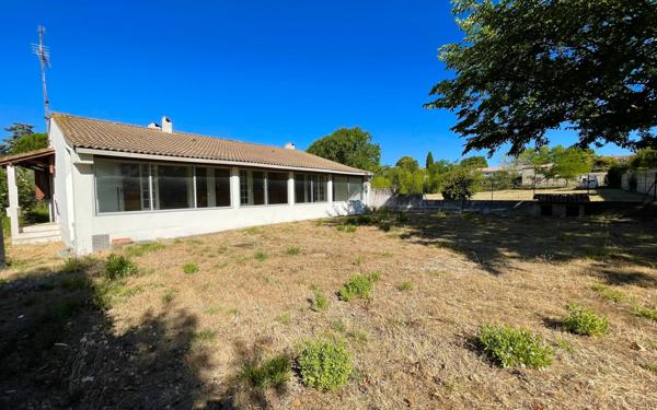 Maison à vendre    5 pièces •  Clarensac