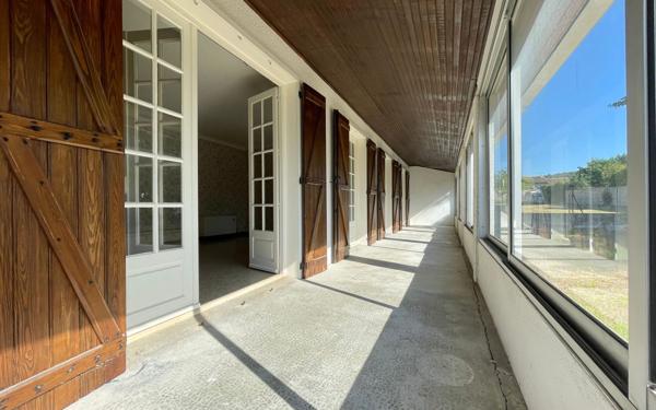 Maison à vendre    5 pièces •  Clarensac