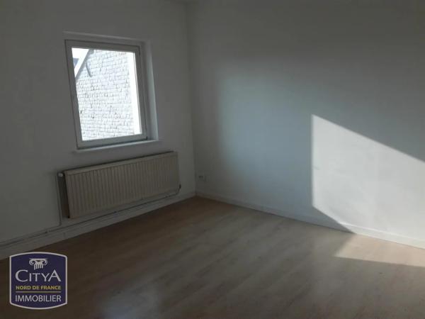 Appartement à louer 3 pièces 84.82m² Valenciennes (59300)